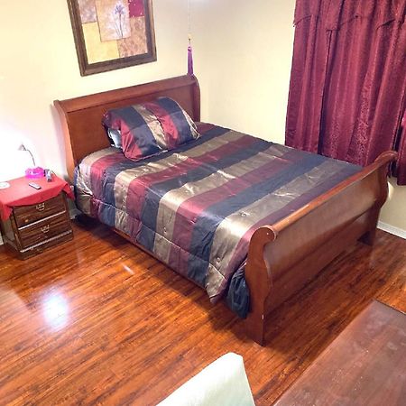 Homestay Carrollton Exterior foto